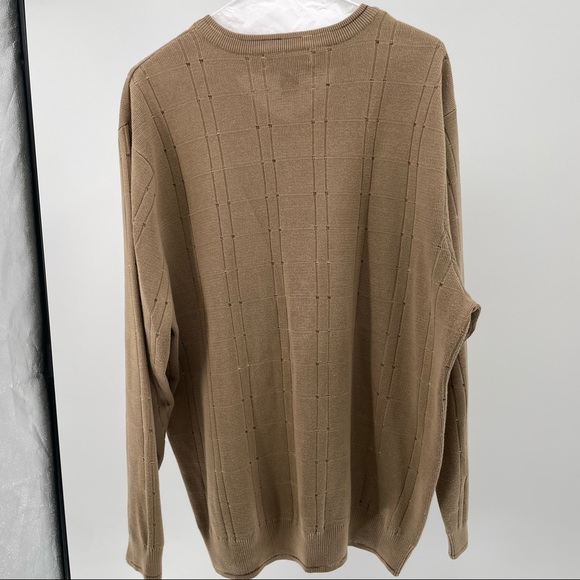 Cypress Links Men’s Tan Sweater - Picture 3 of 4